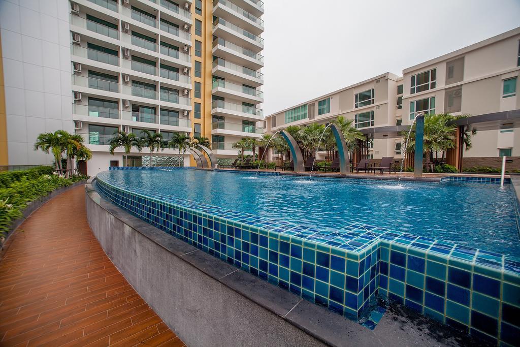 Peak Towers Condominium Pattaya Eksteriør bilde